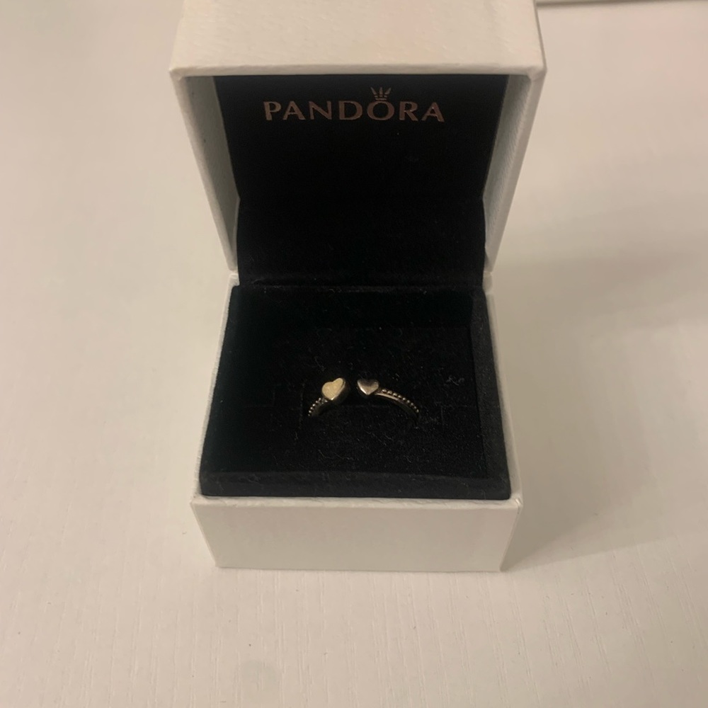 Pandora Ring